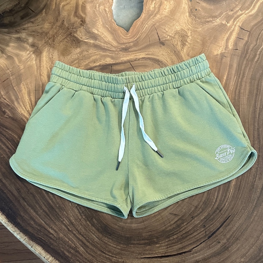 Bass Pro Shops Green Lounge Shorts